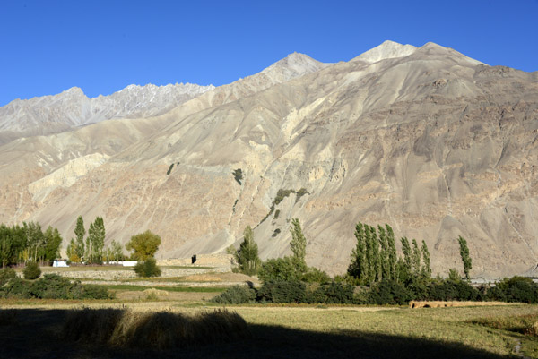 Afternoon in the Wakhan Valley, Langar
