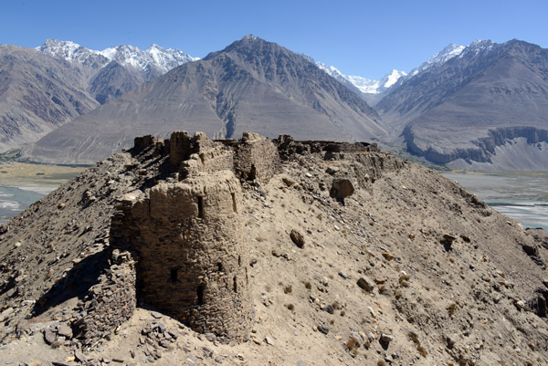 The northern apex of the triangular shaped Yamchun Fortress