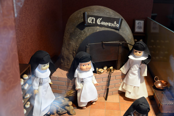 Toledo dolls - nuns at the convent bakery