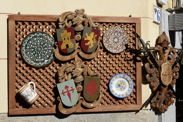 Souvenir plates and coats-of-arms, Toledo