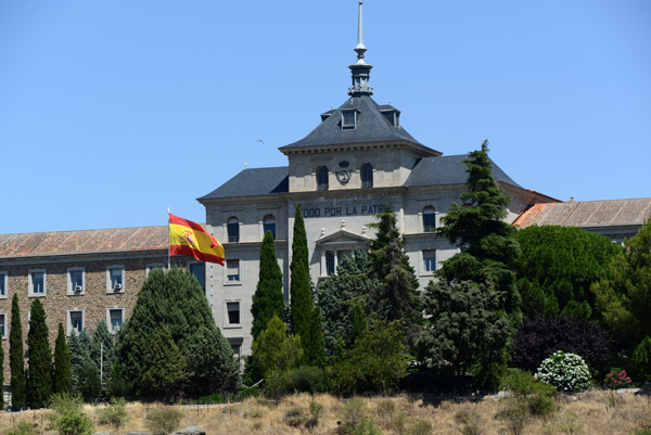 Todo Por La Patria, Academia de Infantería de Toledo, Cuesta San Cervando