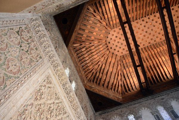 Synagogue of El Trnsito, Toledo, with a massive Mudjar artesonado ceiling