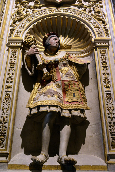 Heraldic figure, Capilla de los Reyes Nuevos