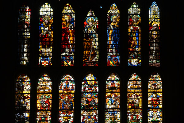 The stained glass of Toledo Cathedral were produced from 14th to 17th C.