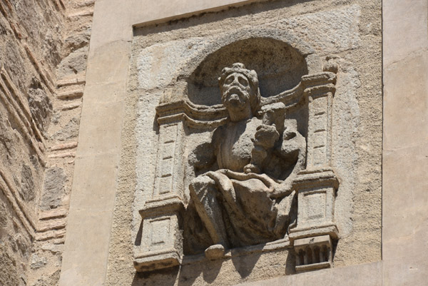 Sculpture on the west side of the Alcantara Gate, Toledo