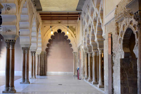 Mudjar Palace, Palacio de Aljafera