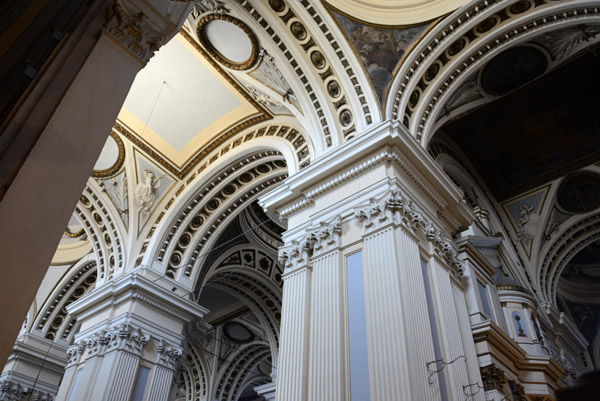 Central columns, Basilica of Our Lady of the Pillar, Zaragoza