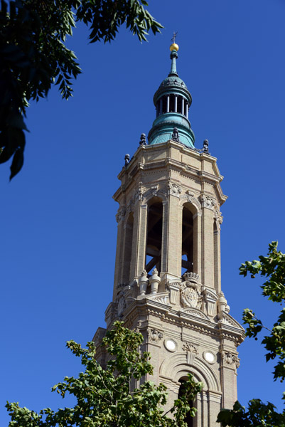 Torre, Baslica de Nuestra Seora del Pilar