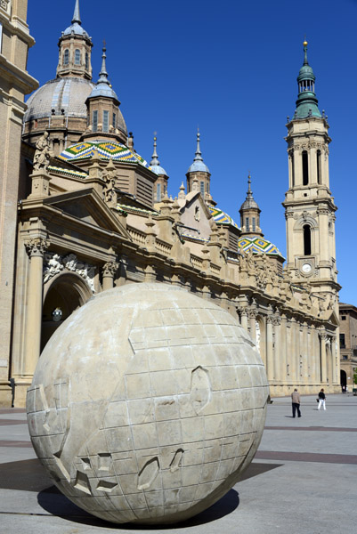 Bola del Mundo - World Ball, Zaragoza