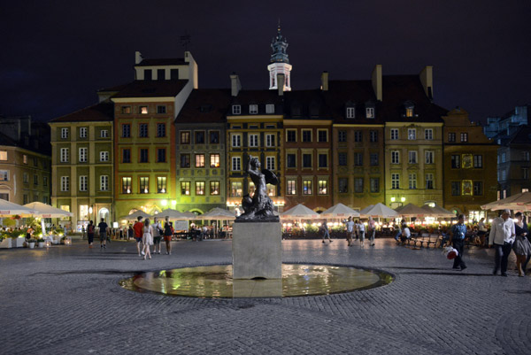 Old Town Market Square of Warsaw with the Mermaid Fountain