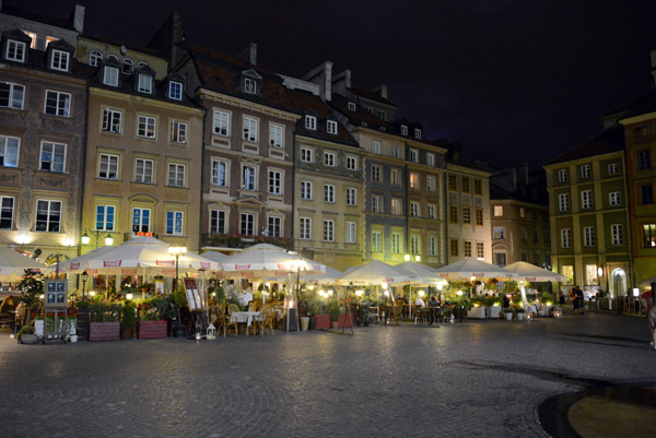 Rynek Starego Miasta Warszawa, Old Town Market Square, summer night