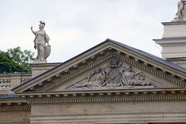 Pediment on the north façade of the Palace on the Isle with the royal coat-of-arms of Stanisław August