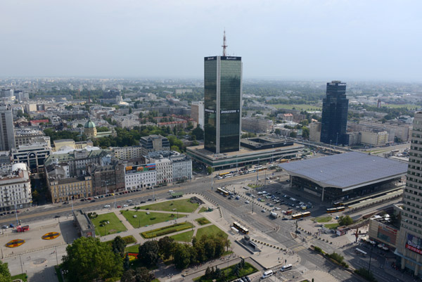 PKiN: View southwest, Warsaw Central Station, Warsaw Marriott