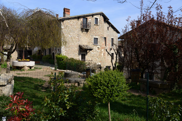 Town Square, Place de la Halle/Place du Tilleul, Pérouges