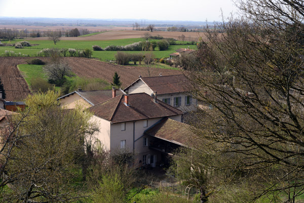 A few houses among the fields outside the Old Town of Pérouges