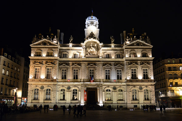 Hôtel de Ville de Lyon illuminated, Place des Terreaux