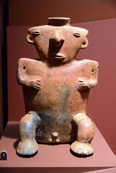 Ceramic figures, Quimbaya (AD300-1600), Cauca Province, Colombia