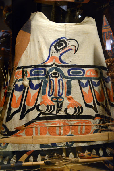 Native clothing of the Pacific Northwest