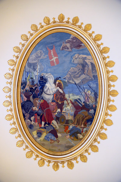 Ceiling painting by Krsten Iversen depicting Dannebrog, which according to legend fell from the sky in Estonia in 1219