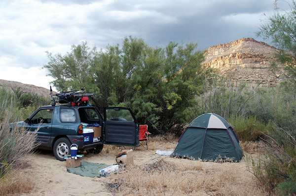 Camping in Cottonwood Canyon