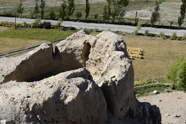 Remains of a round tower, Qah-Qaha Fortress