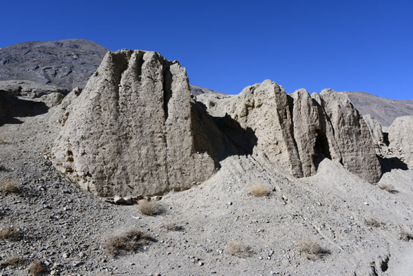 Qah Qaha Fortress mud brick walls eroding away