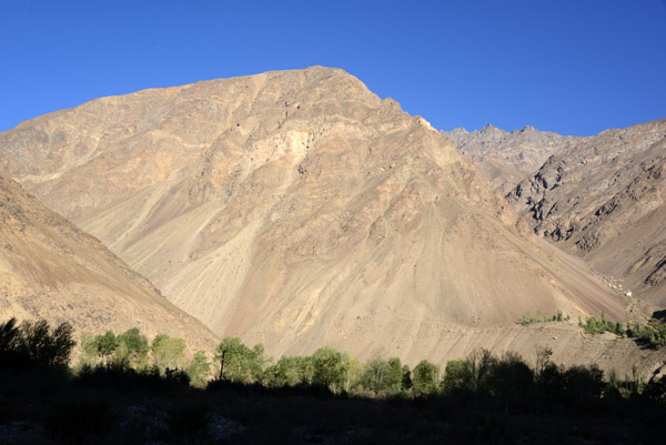 The valley narrows as it turns north towards Khorog