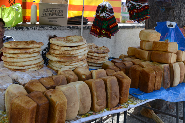 Traditional flat bread and modern loafs, Khorog Market