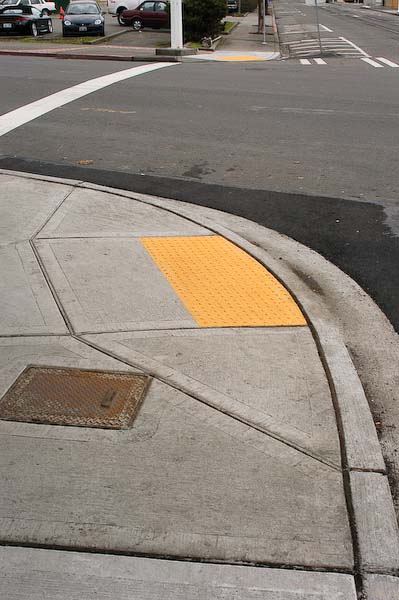 Sidewalk ramp