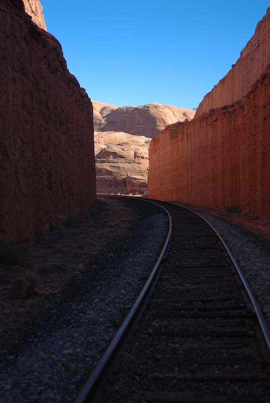 Rail corridor blasted out of the sandstone