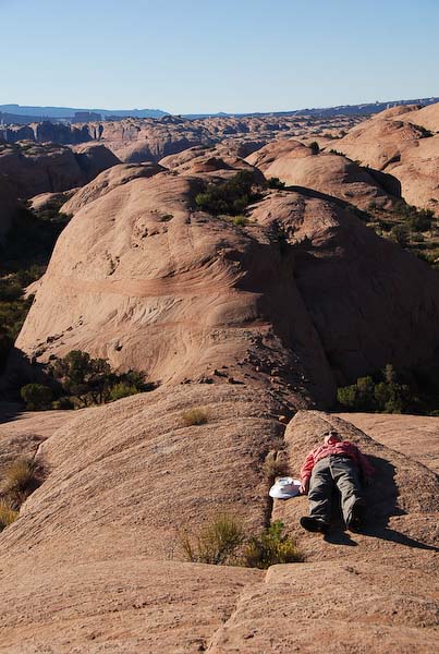 Searching for the meaning of a sandstone fin