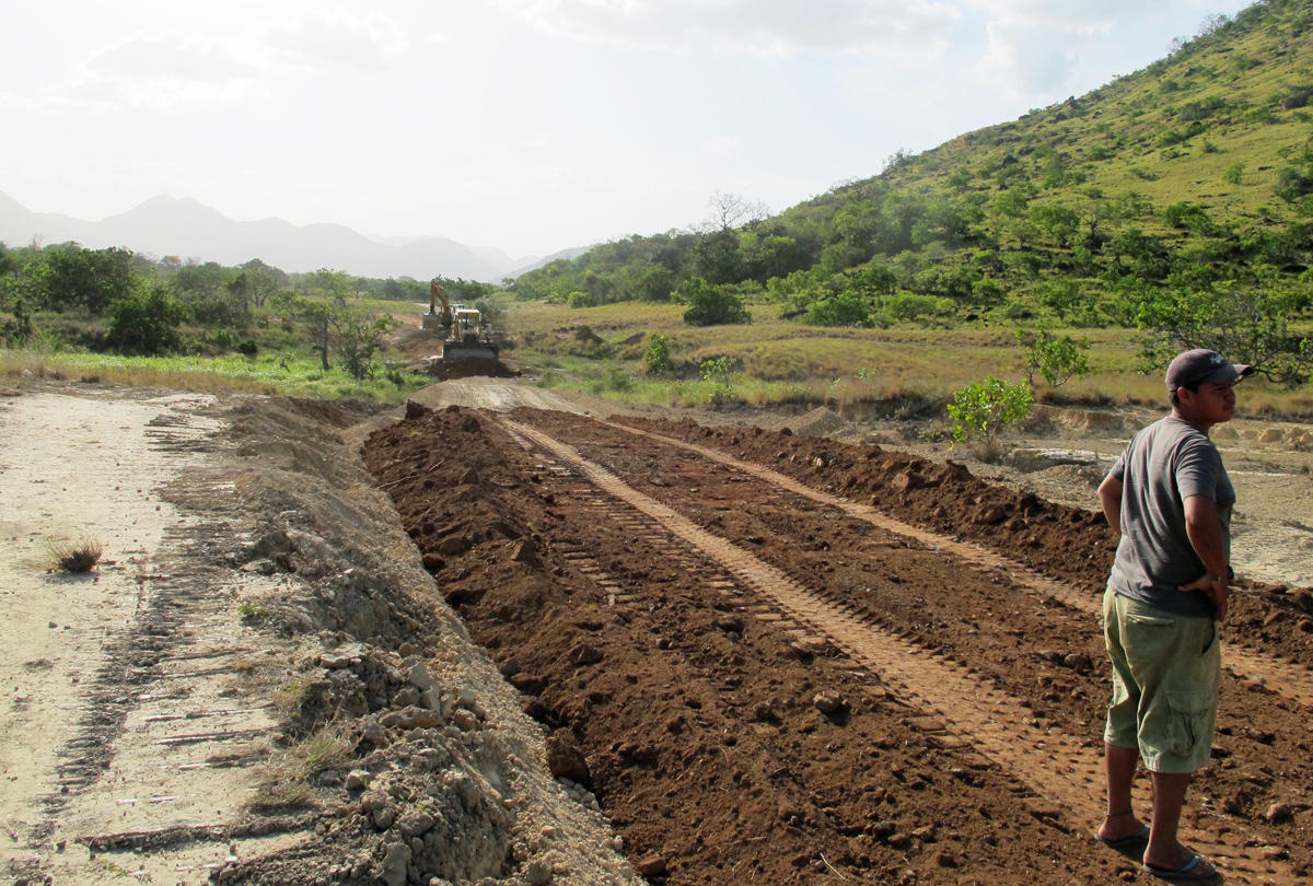 Road construction on road to Karasabai