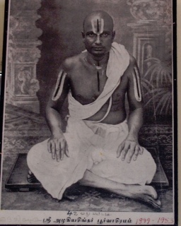 Injimedu Azhagiyasingar in Poorvashramam
