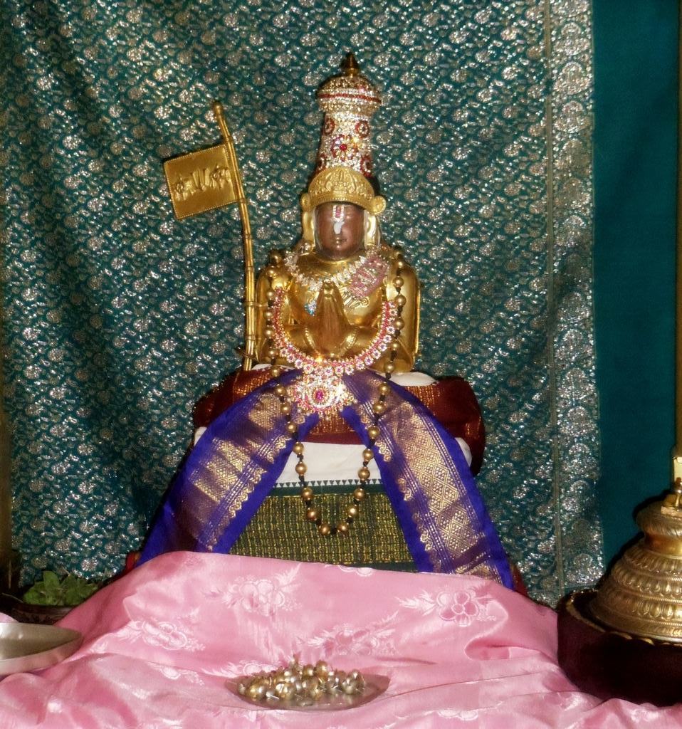 DSC01074-Bhavishyathaacharyaar.JPG