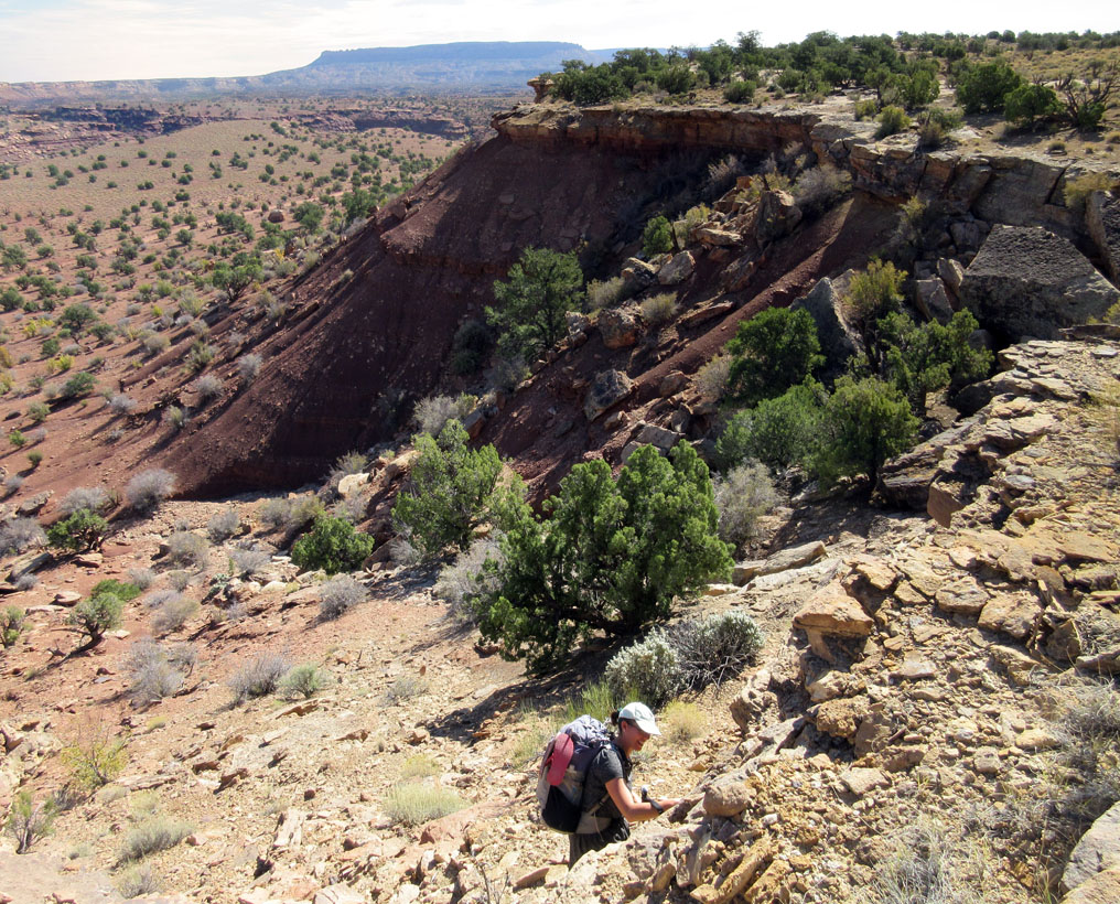 Silver Falls-Choprock Loop: Hiking up and out of Choprock Canyon with a scramble back down to the Moody dirt road