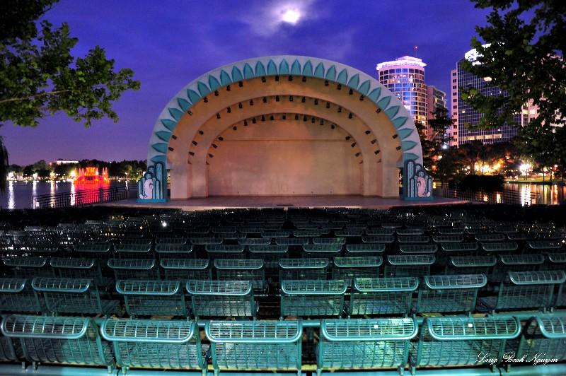 Lake Eola Amphitheater, Orlando, Florida photo Long Bach Nguyen