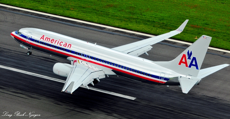 American Airlines 737, Boeing Field, Seattle  