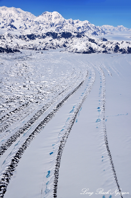 Moraine, Malaspina Glacier, Samovar Hills, Seward Glacier, Wrangell-Saint Elias Park, Alaska 