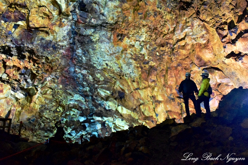 Guides and Nancy, Inside the Volcano Tour, Thrihnukagigur Volcano, Iceland  