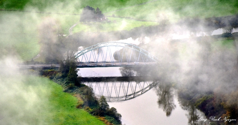 Carnation Bridge Snoqualmie River Washington 