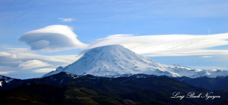 Cap and Standing Lenticular Clouds over Mount Rainier US National Park Washington 189  