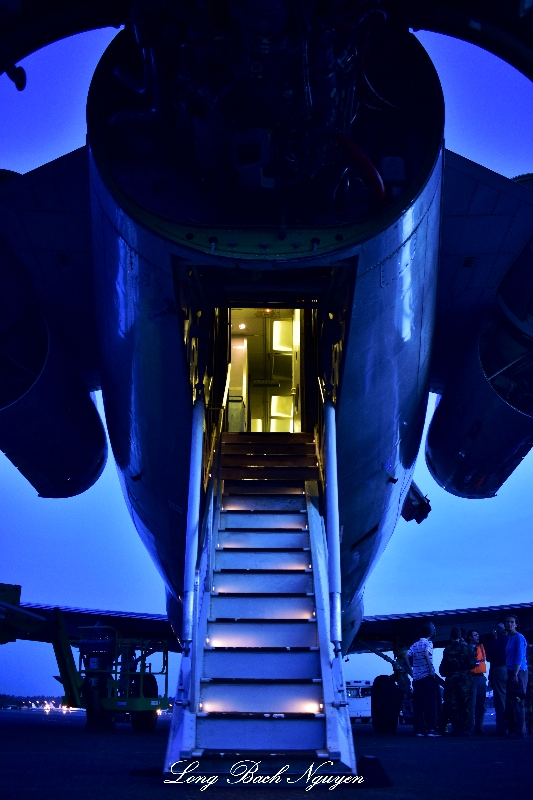 Blue Evening, Retired American Airlines Boeing 727, Boeing Field, Seattle 044  