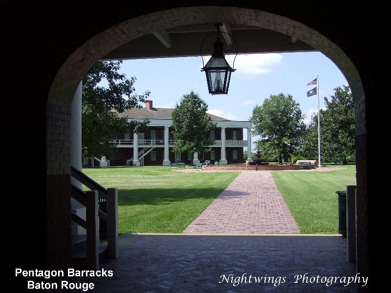 East Baton Rouge Parish - Baton Rouge - Pentagon barracks