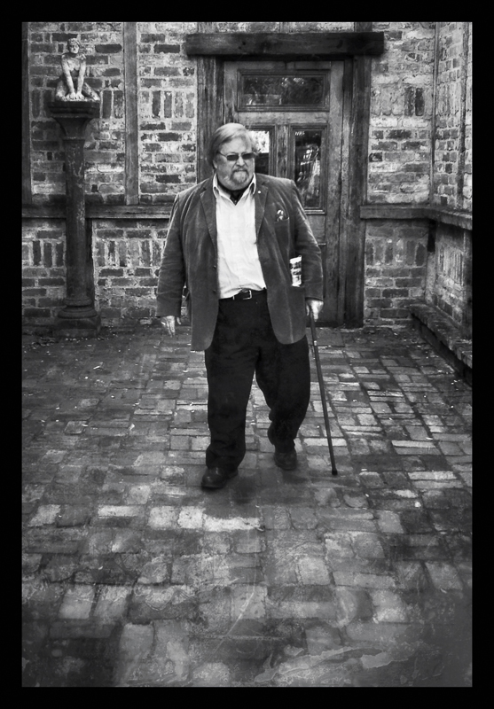 Montsalvat craftsman 
