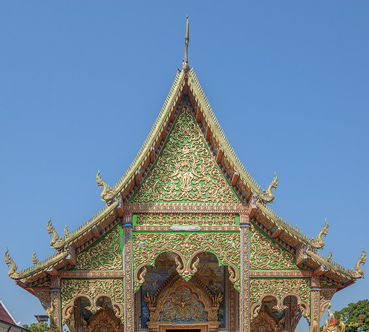 Wat Mahawan Wihan Luang Gable (DTHLU0268)