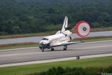 STS-121 Landing at KSC - 5467