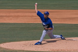 40d-1257R - Dodgers pitcher, Hiroki Kuroda