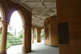 Under the arches at St Marys Cathedral P1000433.JPG