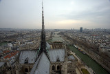 Paris_Notredame seine view
