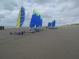  Berck - Plage  :  Ecole de char  voile